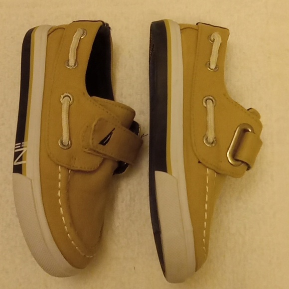Nautica kids size 9 tan canvas top adjustable strap - Picture 5 of 8
